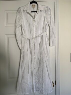 Playa Lucila White Long Sleeve Button-Front Maxi Dress